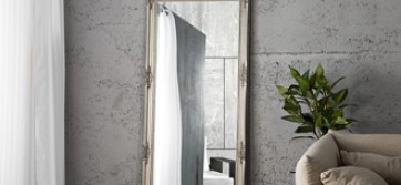 Nástěnná zrcadla mnoha v mnoha kreativních provedeních